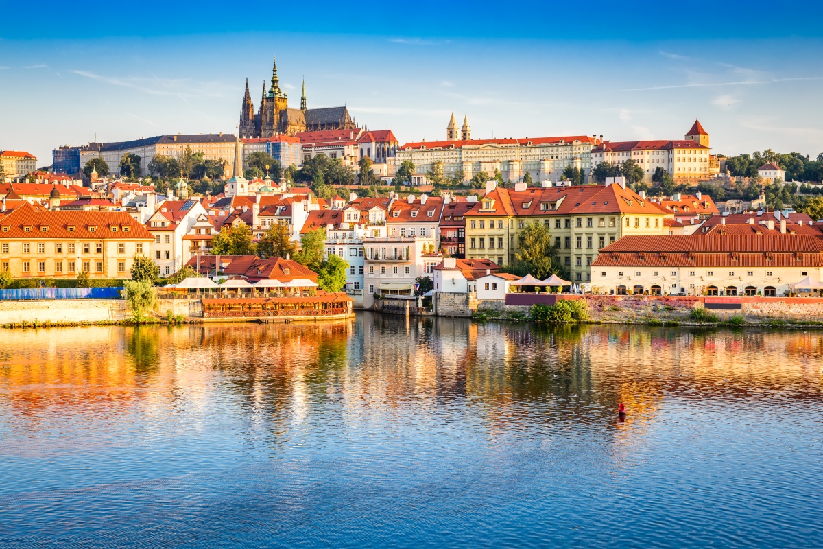 捷克护照、捷克都有哪些热门旅游城市？盘点捷克10大景点！快速办理_环旅